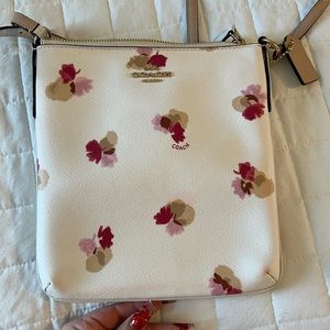 COPY - Tan coach crossbody purse